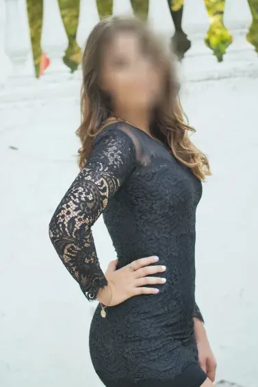 Diana, 28