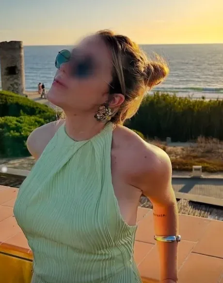Greta, 38