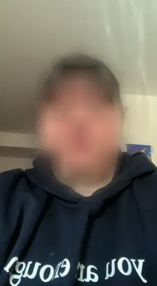 Simone, 31