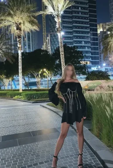 Theresa, 40